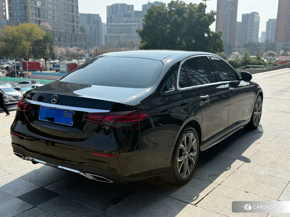 Mercedes-Benz E-Class id 4479401 из Китая 8