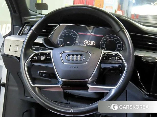 Audi e-Tron id 4501146 из Кореи 18