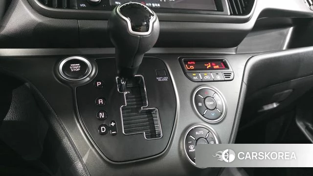 Kia The New Kia Ray id 4762589 из Кореи 28