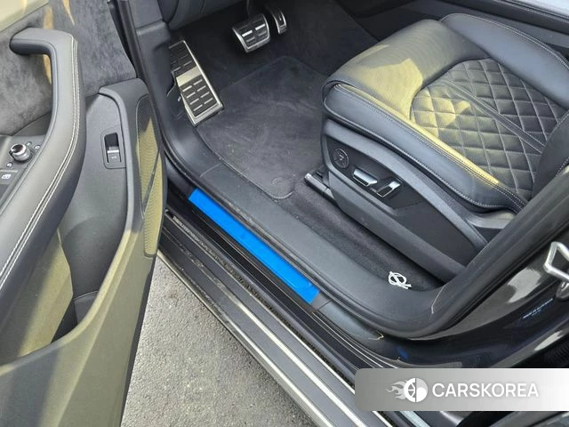 Audi Q7 (4M) id 3883274 из Кореи 9