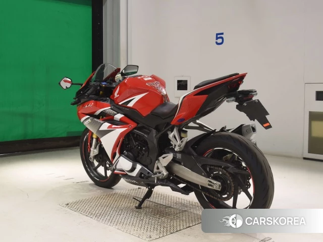 Проданный Honda CBR250RR ABS id 4358859 из Японии, фото 8