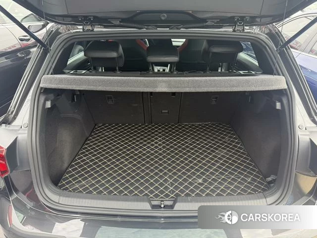 Volkswagen Golf GTI id 4298079 из Китая 11