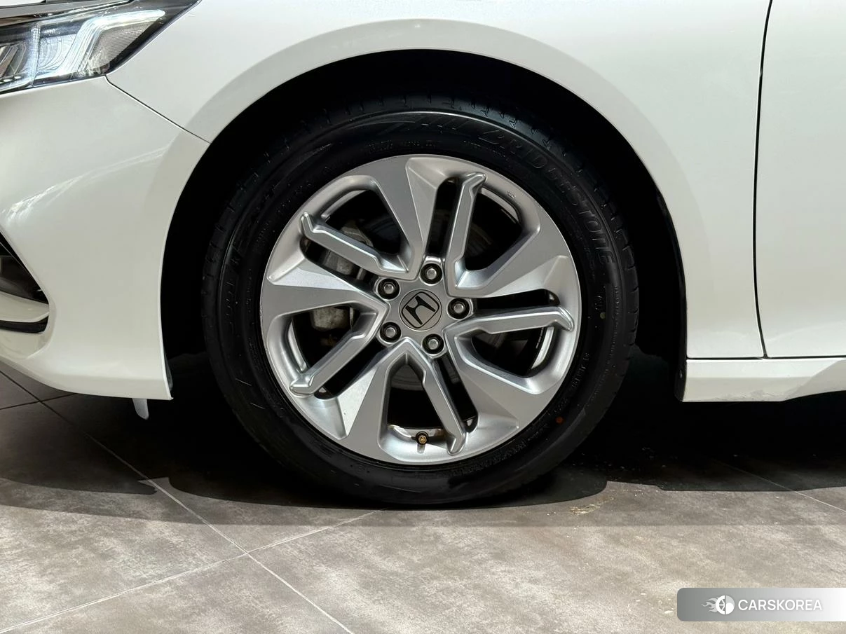 Honda Accord id 4455390 из Китая 30