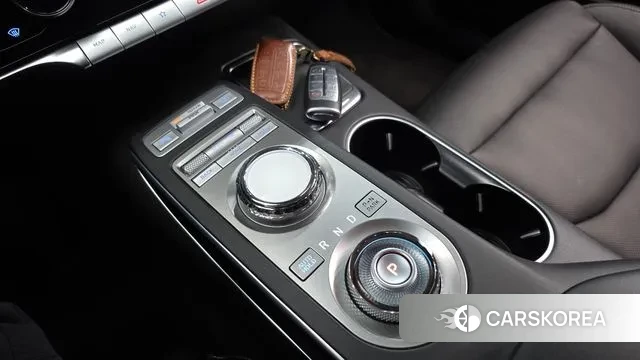 Genesis GV70 id 3697334 из Кореи 18