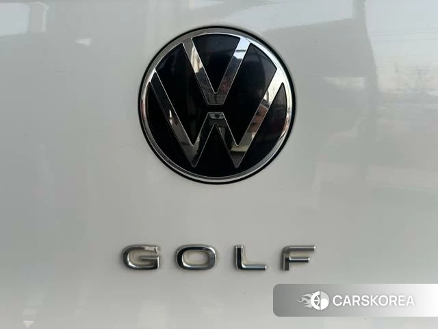 Volkswagen Golf id 4271932 из Китая 25