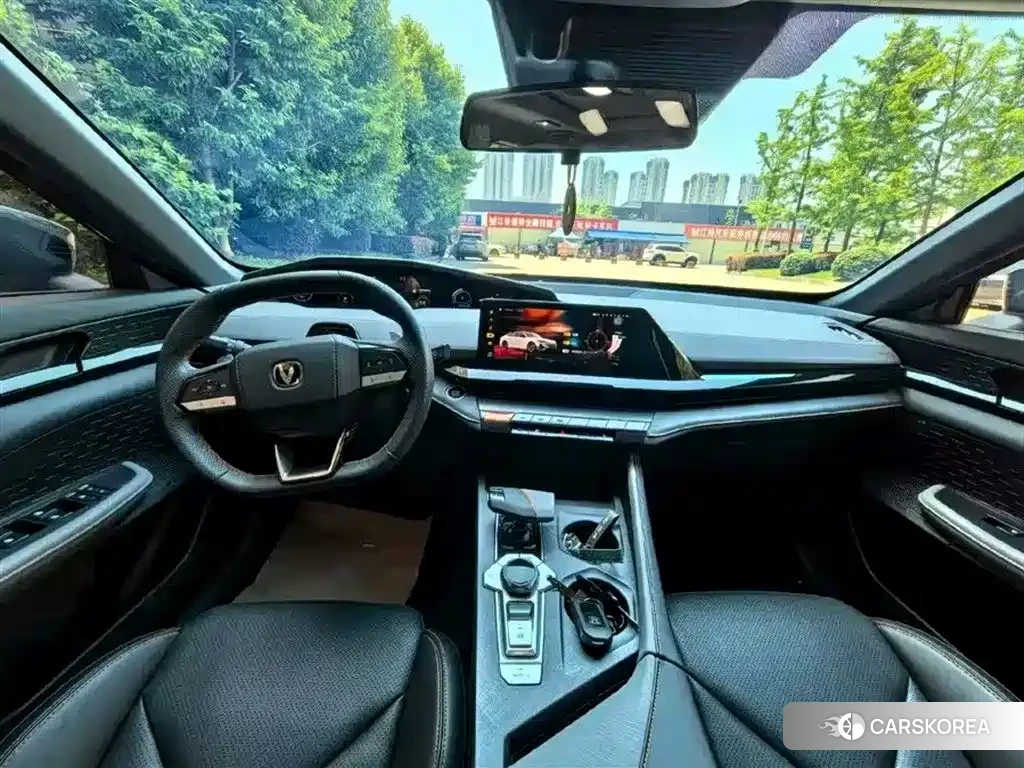 Chang'an Changan UNI-V id 4553840 из Китая 8
