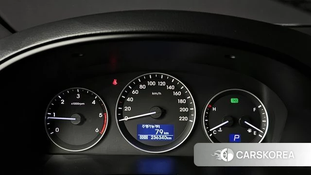 Hyundai The New Grand Starex id 3899686 из Кореи 18