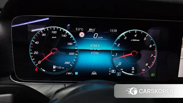 Mercedes-Benz E-Class W213 id 3377859 из Кореи 18