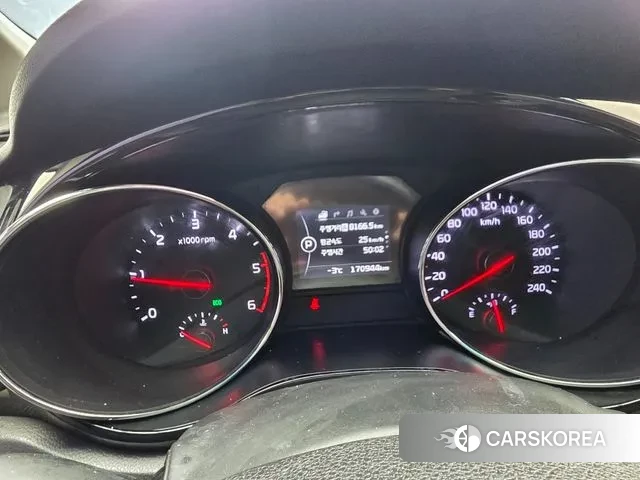 Kia All New Carnival id 3460340 из Кореи 18