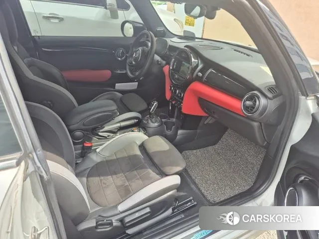 Mini Cooper S id 3225372 из Кореи 11