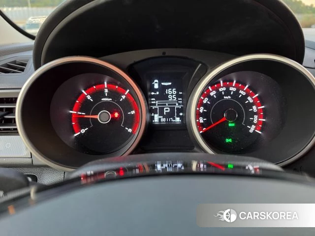 Ssangyong Tivoli Air id 4705384 из Кореи 13