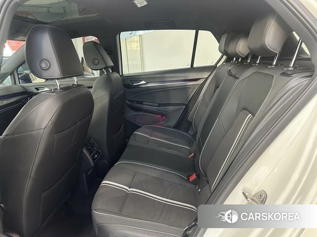 Volkswagen Golf id 4387581 из Китая 16