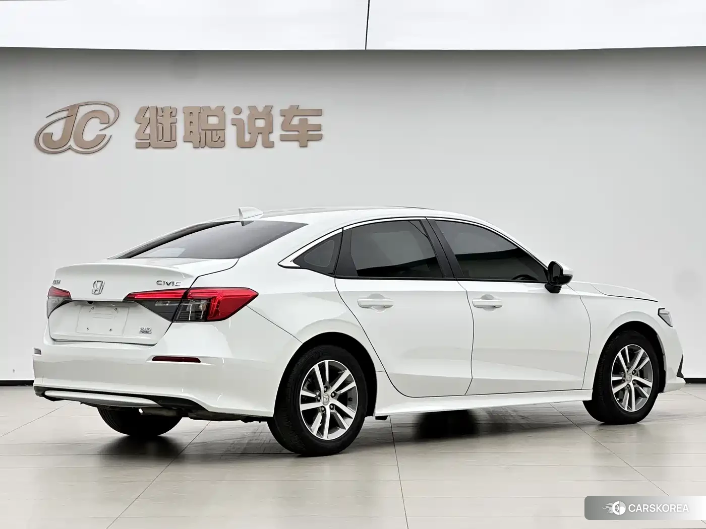 Honda Civic id 4577648 из Китая 11