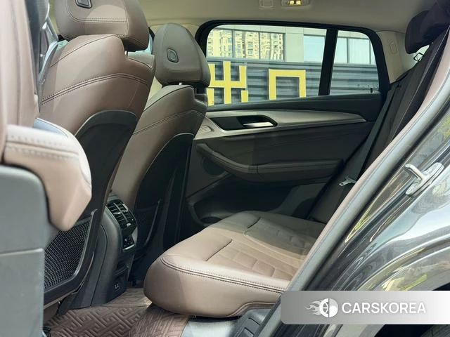 BMW X4 id 4266067 из Китая 16