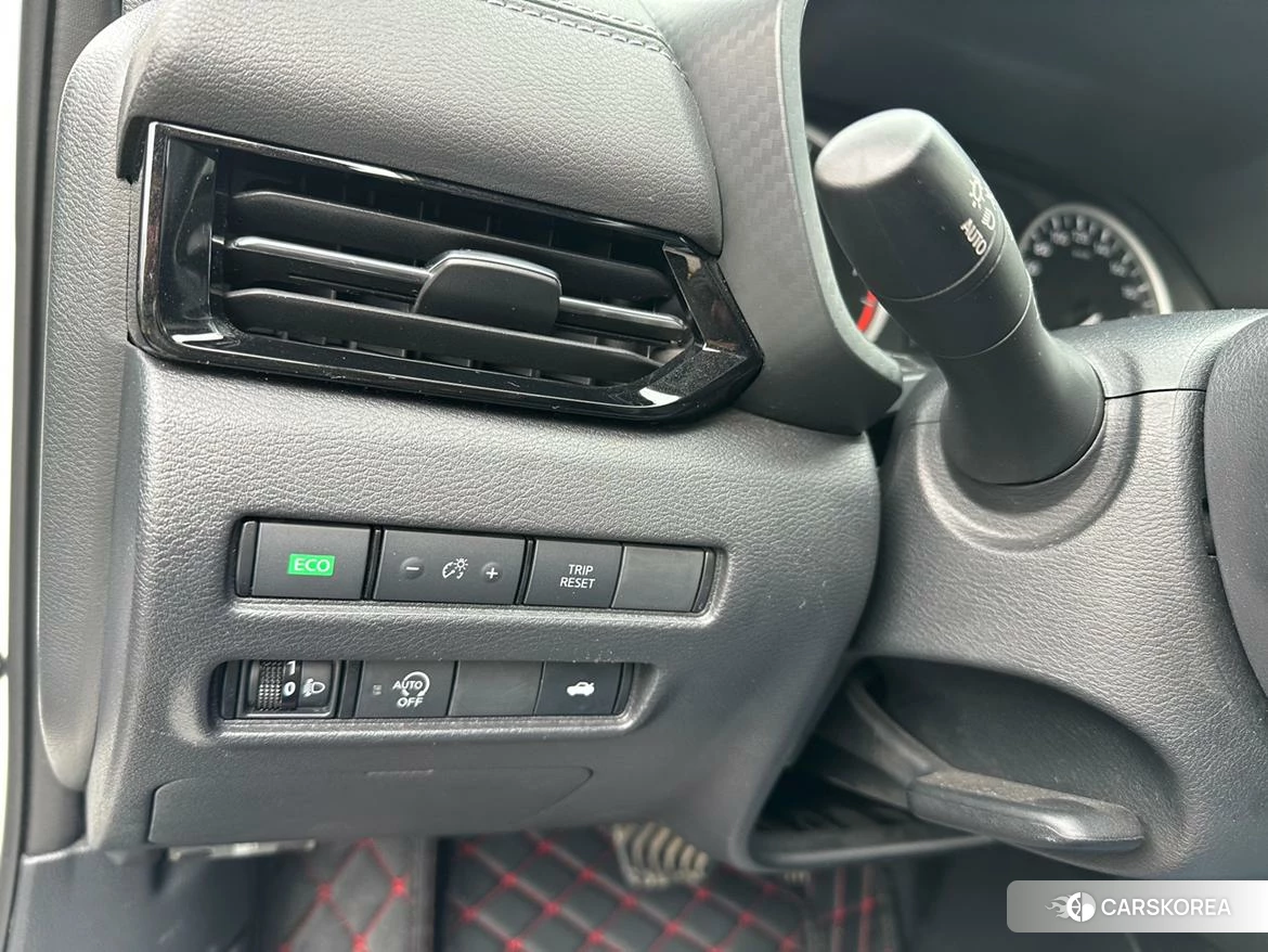 Nissan Xuan Yi id 4405761 из Китая 21