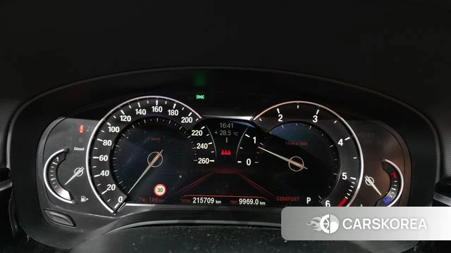 BMW 5 Series (G30) id 4698956 из Кореи 18