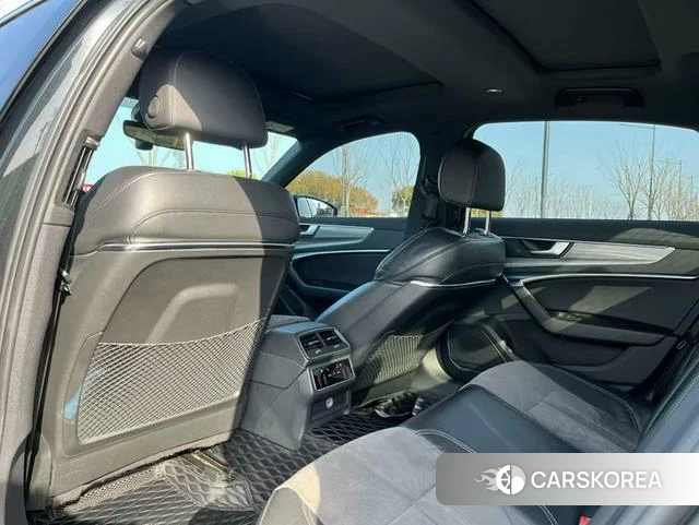 Audi A6L id 4301409 из Китая 8