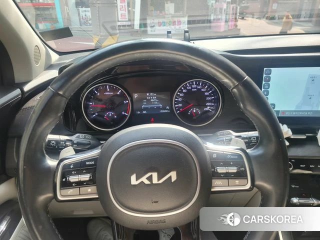 Kia Carnival 4th generation id 4334076 из Кореи 18