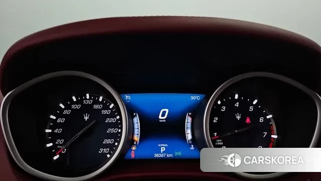 Maserati Ghibli id 3095546 из Кореи 18