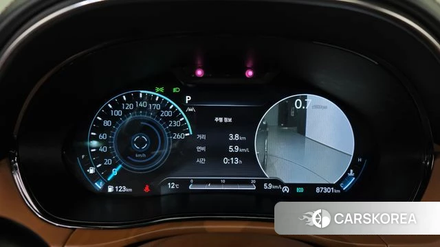 Genesis GV70 id 3910973 из Кореи 18