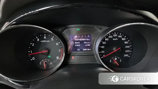 Kia All New Carnival id 3423585 из Кореи 18