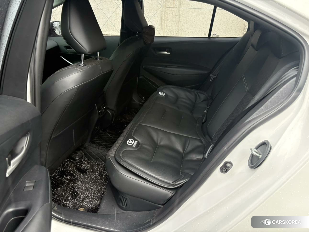 Toyota Corolla id 4473348 из Китая 8