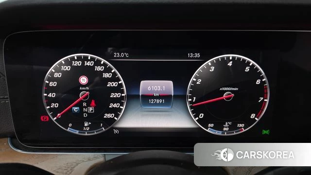 Mercedes-Benz E-Class W213 id 4377866 из Кореи 28