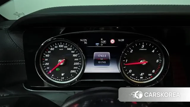 Mercedes-Benz E-Class W213 id 3407939 из Кореи 18