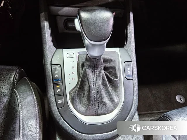 Kia Come New K3 id 3038440 из Кореи 18