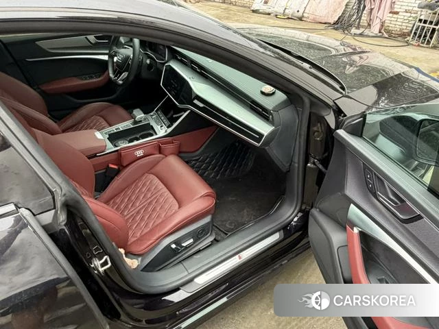 Audi A7L id 4261631 из Китая 8