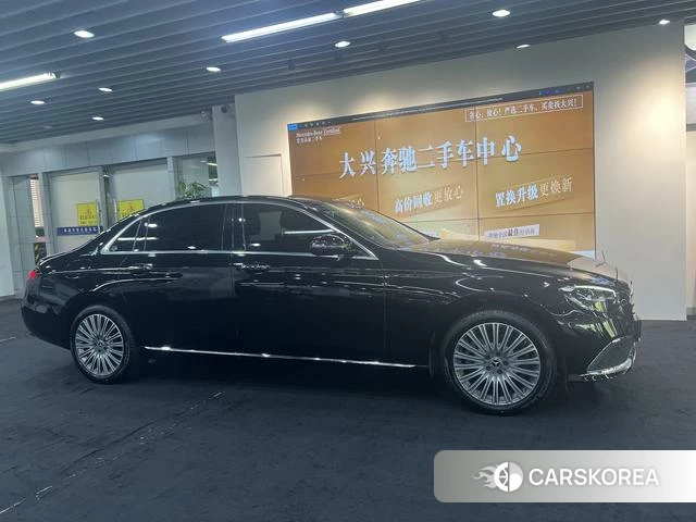 Mercedes-Benz E-class id 4265618 из Китая 14