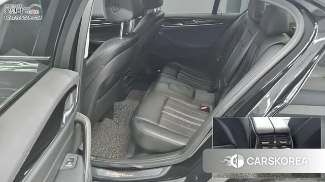 BMW 5 Series (G30) id 4794643 из Кореи 13
