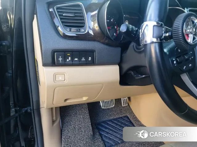 Kia The New Carnival id 3045459 из Кореи 18