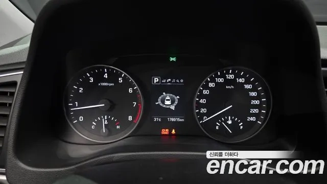 Hyundai Avante AD id 2897120 из Кореи 18