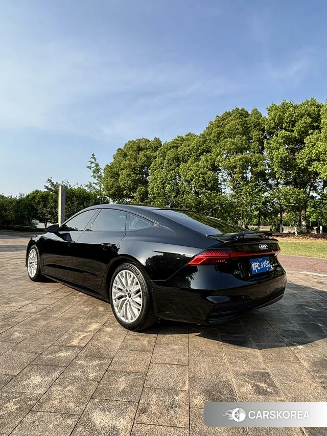 Audi A7 id 4301478 из Китая 14