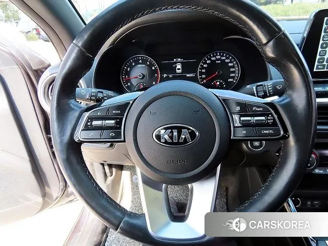 Kia Come New K3 id 3761215 из Кореи 18