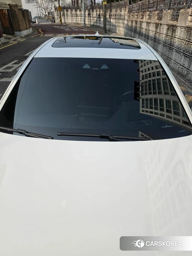 BMW 5 Series (G30) id 3899436 из Кореи 13