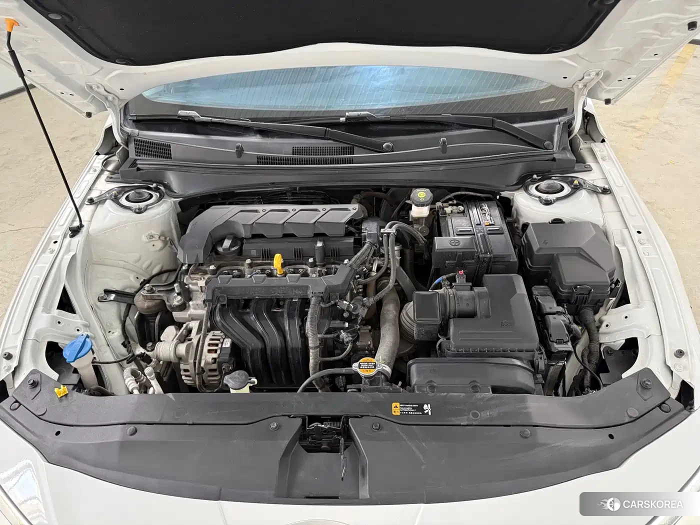 Hyundai Elantra id 4570764 из Китая 20