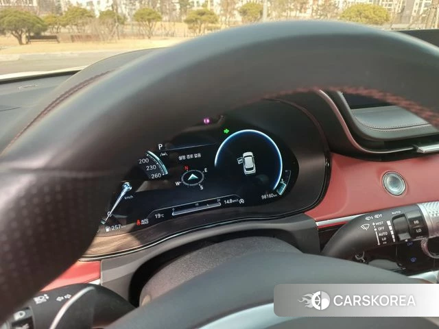 Genesis GV70 id 3843313 из Кореи 15