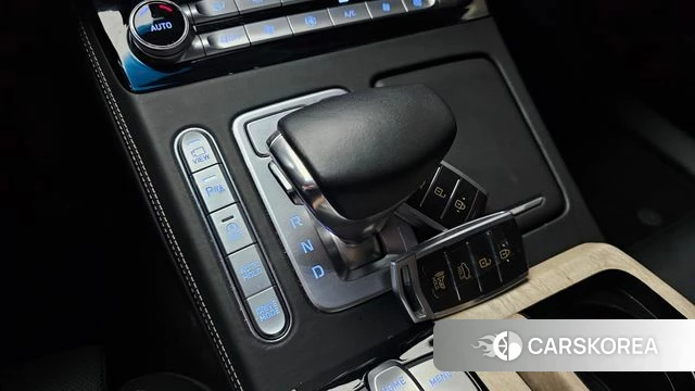 Genesis G90 id 4434738 из Кореи 31