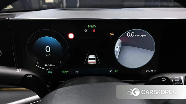 Hyundai Grandeur Hybrid (GN7) id 3933951 из Кореи 18