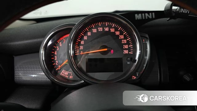 Mini Cooper id 4698535 из Кореи 26
