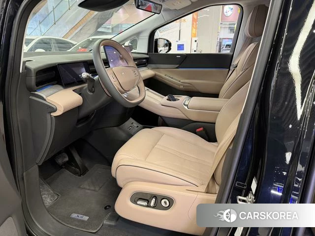 Xiaopeng Motors Xiaopeng X9 id 4205665 из Китая 14