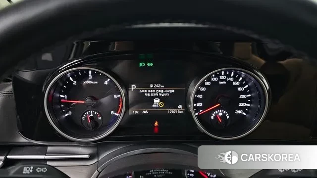 Kia Carnival 4th generation id 3361445 из Кореи 18