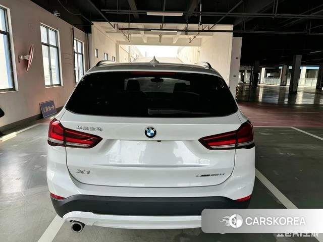 BMW X1 id 4275625 из Китая 8