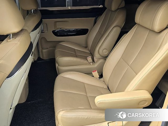 Kia The New Carnival id 4454899 из Кореи 18