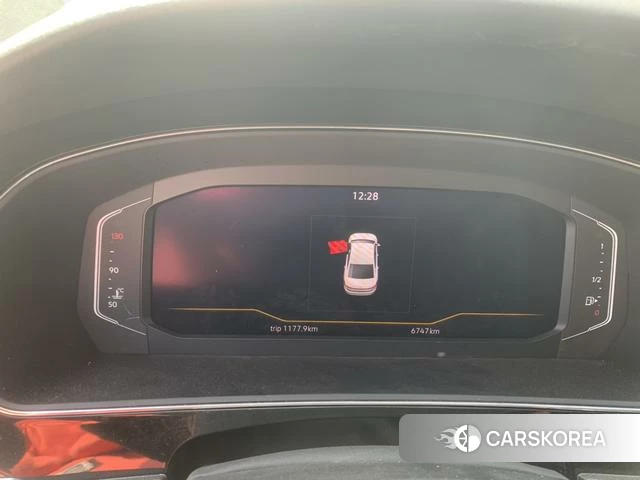 Volkswagen Passat id 4258705 из Китая 14