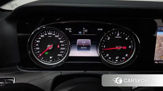 Mercedes-Benz E-Class W213 id 3033854 из Кореи 18