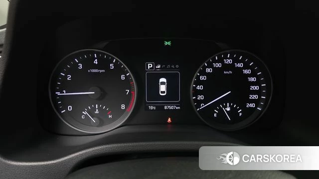 Hyundai Avante AD id 3911981 из Кореи 18