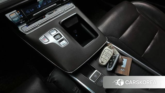 Hyundai The New Grandeur IG id 4458207 из Кореи 31